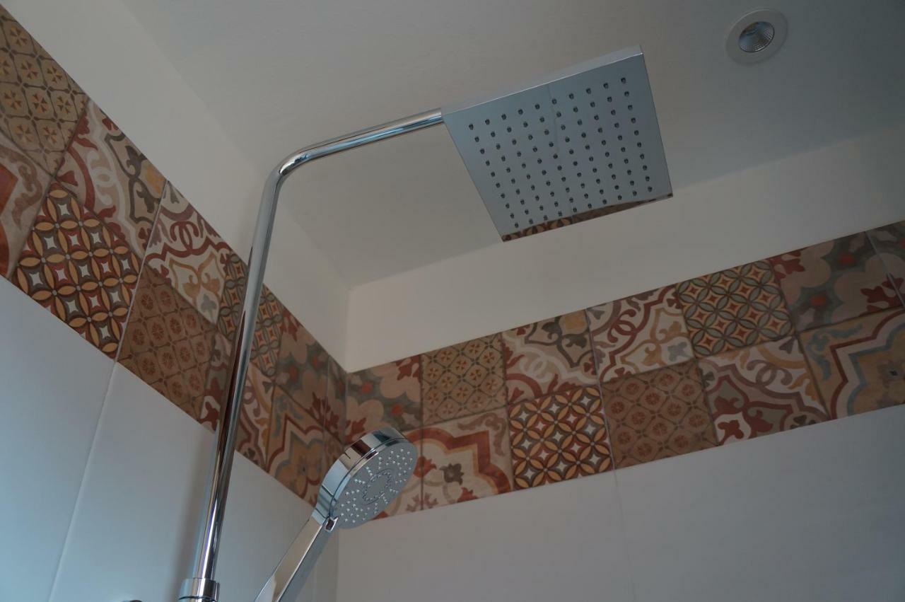 La Scarana Apartment แฟร์รารา ภายนอก รูปภาพ