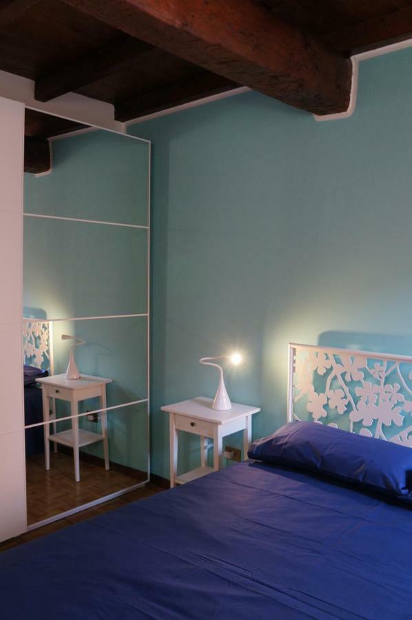 La Scarana Apartment แฟร์รารา ภายนอก รูปภาพ